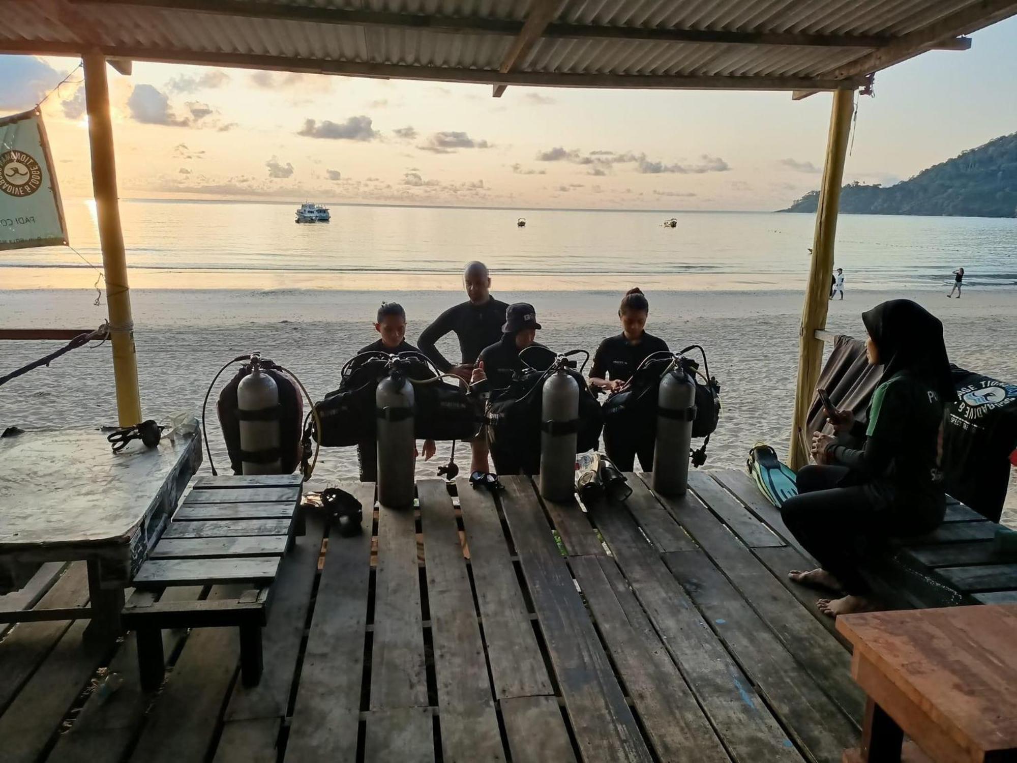 Tiongman Scubadive & Lodge Kampong Juara Dış mekan fotoğraf